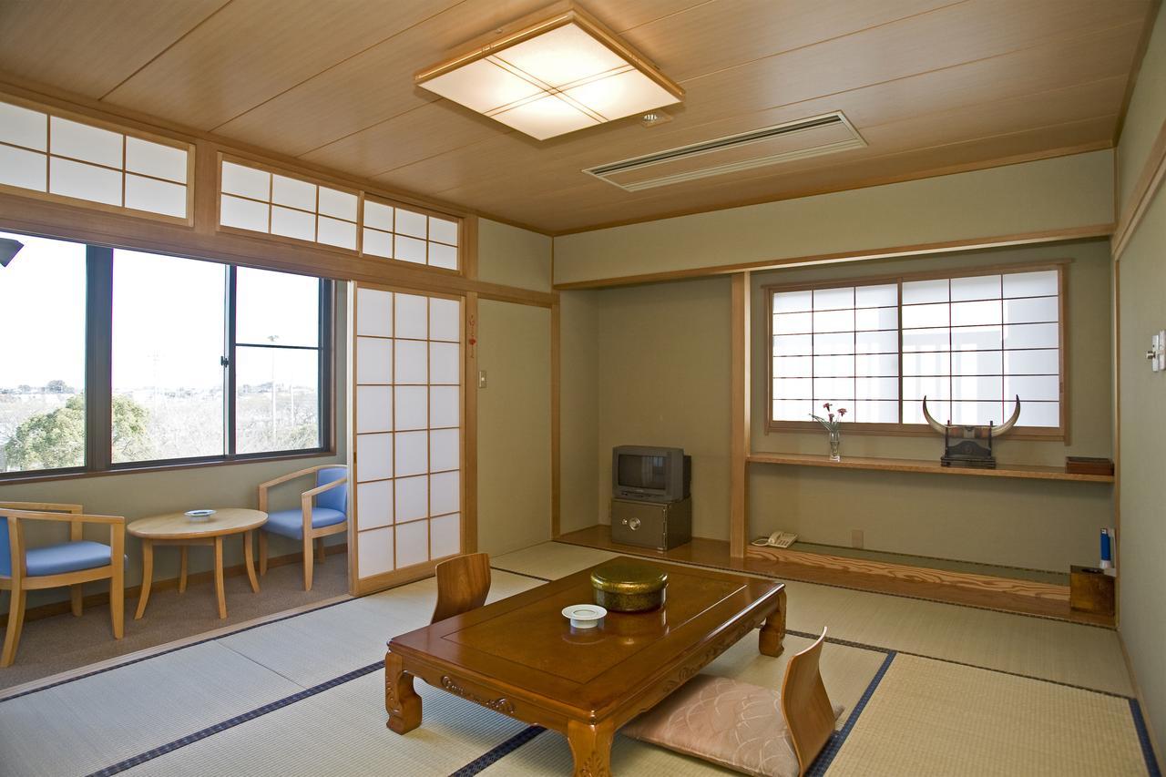 Hôtel Espoir Isanuma à Kawagoe  Extérieur photo