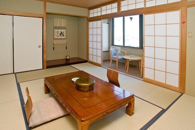 Hôtel Espoir Isanuma à Kawagoe  Extérieur photo